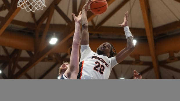 Gonzaga Bulldogs Pacific Tigers12